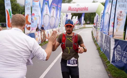 Jest zwycięzca Biegu 7 Dolin na 100 km! Dotarł do mety ze świetnym czasem [WIDEO] - 21